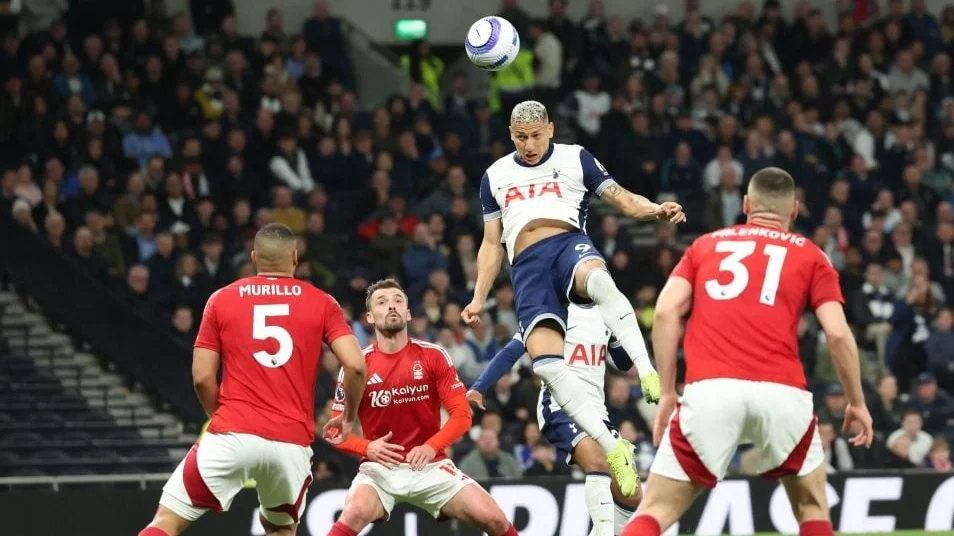 国米迎来6分之战！右路首发奥古弃攻主守，全面遏制对手两核心！